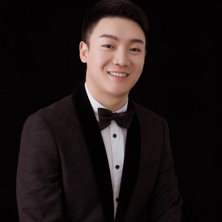 小五哥哥『九方骏』