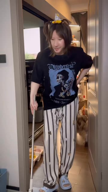 哈哈之前在忙，不是故意不理你，现在还能聊吗？ #王者荣耀